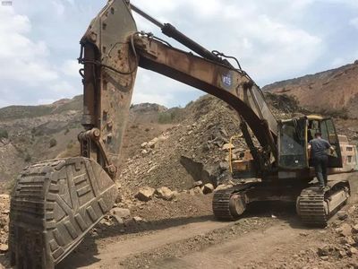 【視頻】它是制霸礦山的挖機:看這個260萬入手的大家伙表現(xiàn)如何!